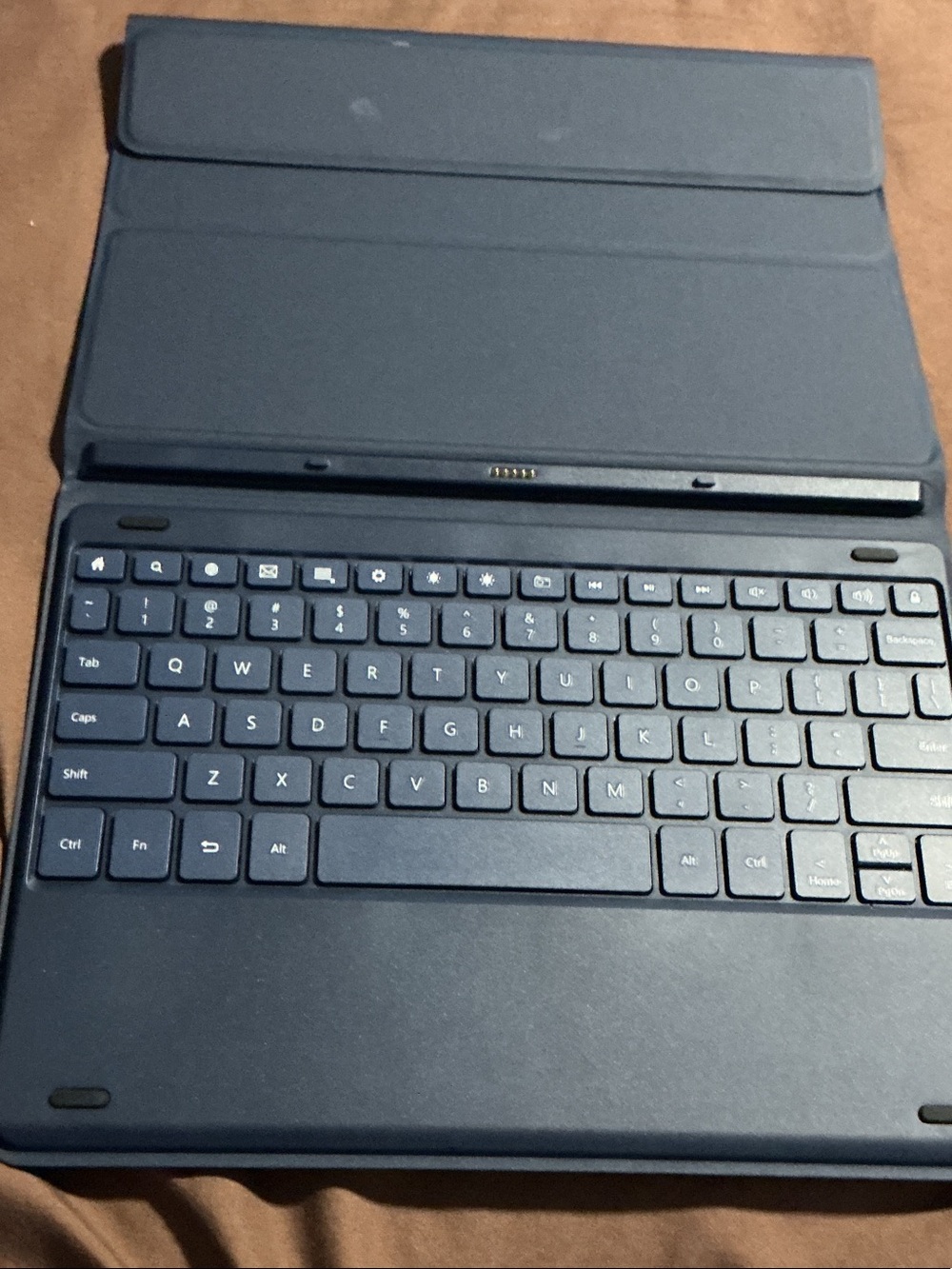 Tablet Keyboard Case - Dark‎ Blue Magnetic Folio android